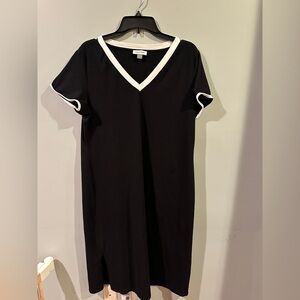 Calvin Klein XL Black V Neck Dress White Trim Stretch